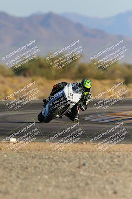 media/Dec-09-2023-SoCal Trackdays (Sat) [[76a8ac2686]]/Turn 15 Set 1 (230pm)/